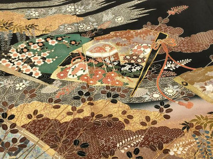 平和屋着物■豪華黒留袖　作家物　駒刺繍　扇面花文　金彩　正絹　逸品　AABI8372st