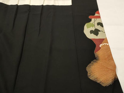 平和屋着物■豪華黒留袖　御所車松文　金彩　正絹　逸品　AABI8373st