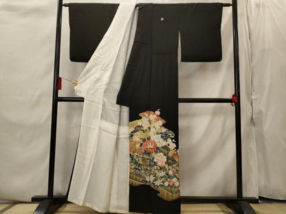 平和屋着物■豪華黒留袖　駒刺繍　花鳥文　金彩　正絹　逸品　AABI8390st