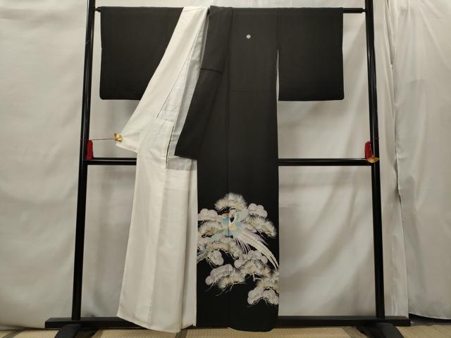 平和屋着物■豪華黒留袖　刺繍　飛鳥松文　金銀糸　金彩　正絹　逸品　AABI8391st