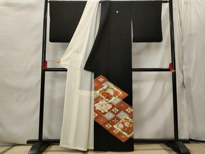 平和屋着物■豪華黒留袖　駒刺繍　花菱文　金彩　正絹　逸品　AABI8392st