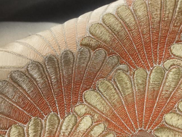 平和屋着物■豪華黒留袖　刺繍　枝花文　暈し染め　金銀糸　銀彩　正絹　逸品　AABI8394st