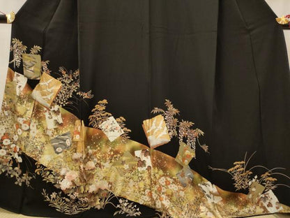 平和屋着物■豪華黒留袖　駒刺繍　色紙飛鶴花文　金銀彩　正絹　逸品　AABI8411st