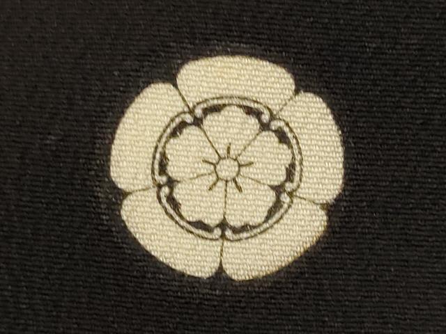 平和屋着物■豪華黒留袖　鳳凰亀甲花文　金銀彩　金糸　正絹　逸品　AABI8412st
