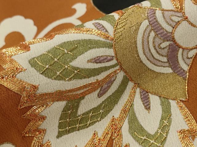 平和屋着物■豪華黒留袖　駒刺繍　更紗花文　金彩　正絹　逸品　AABI8461st