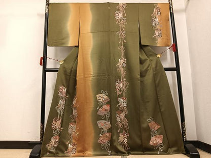 平和屋着物●訪問着　御所車地紙草花文　暈し染め　金彩　正絹　逸品　AABI8499ph