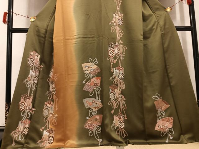 平和屋着物●訪問着　御所車地紙草花文　暈し染め　金彩　正絹　逸品　AABI8499ph
