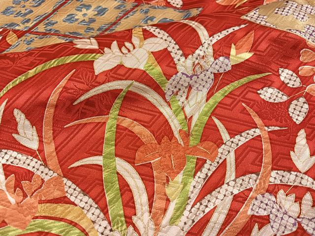 平和屋着物●豪華振袖　駒刺繍　草花文　松坂屋扱い　金彩　正絹　逸品　AABI8504ph