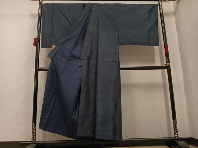 平和屋着物●男性　本場大島紬　100亀甲　総詰め　キングサイズ　正絹　逸品　AABI8527ph
