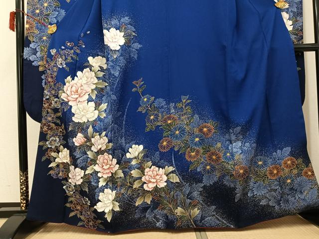 平和屋着物●豪華振袖　草花文　金彩　さが美扱い　正絹　逸品　AABI8537ph