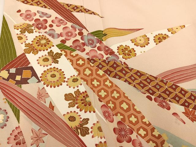 平和屋着物●本加賀友禅作家　牛坂源吾　色留袖　吉祥草花文　正絹　逸品　AABI8540ph