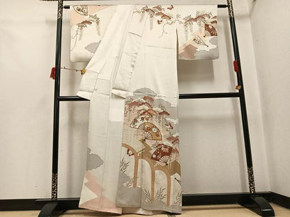 平和屋着物●訪問着 雲重ね扇面花蝶文 金彩 鈴乃屋扱い 正絹 逸品 AABI8569ph