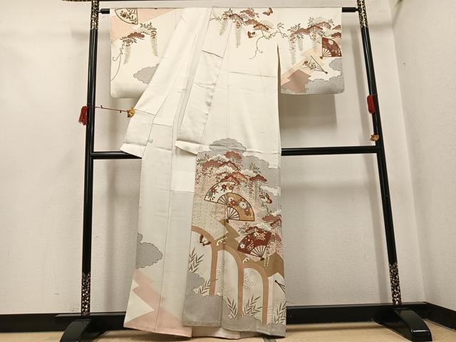 平和屋着物●訪問着 雲重ね扇面花蝶文 金彩 鈴乃屋扱い 正絹 逸品 AABI8569ph
