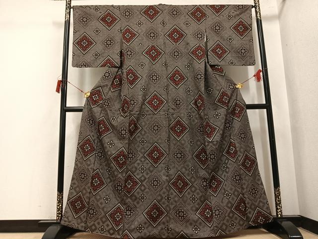 平和屋着物●本場大島紬　龍郷絣　正絹　逸品　AABI8587ph