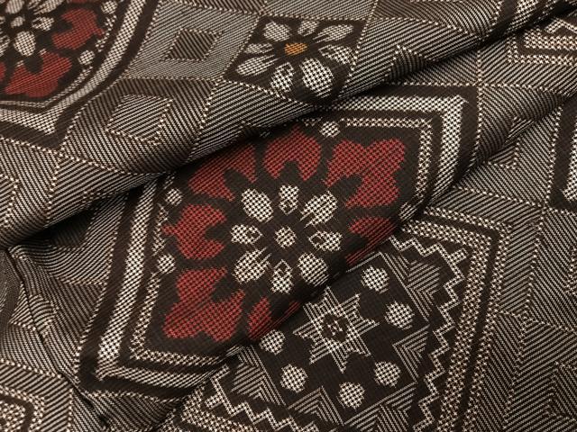 平和屋着物●本場大島紬　龍郷絣　正絹　逸品　AABI8587ph