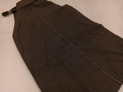 平和屋着物●男性　馬乗り袴　紬地　色無地　赤墨色　正絹　逸品　未使用　AABI8592ph