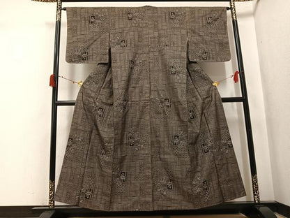 平和屋着物●本場大島紬　カタス9マルキ　草花文　正絹　逸品　AABI8616ph