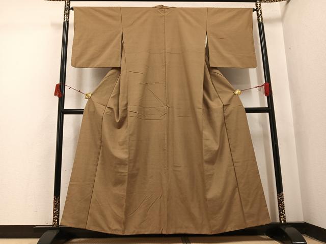 平和屋着物●本場結城紬 重要無形文化財 色無地 朽葉色 正絹 逸品 AABI8639ph