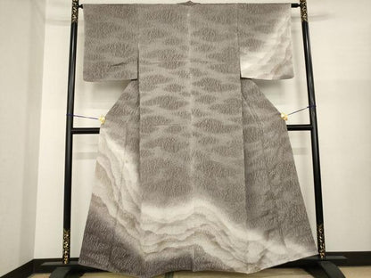 平和屋着物●訪問着　総絞り　駒刺繍　遠山重ね文　暈し染め　銀通し地　正絹　逸品　AABI8801ck