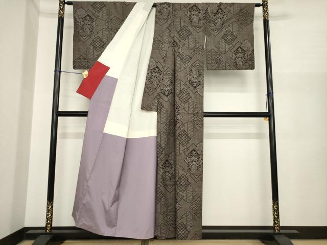 平和屋着物●本場大島紬　一元7マルキ　松皮菱花文　正絹　逸品　AABI8822ck