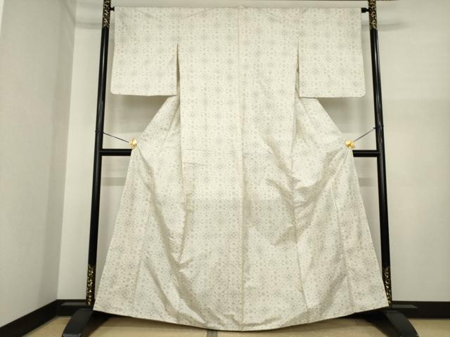 平和屋着物●本場大島紬　白大島　花菱文　正絹　逸品　AABI8850ck