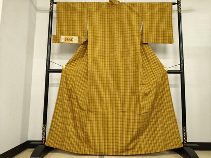平和屋着物●無形文化財　本場黄八丈　近藤傳　草木染　手織　紬　格子　証紙付き　正絹　逸品　AABI8870ck