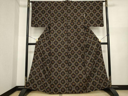 平和屋着物●本場米琉　置賜紬　琉球絣文様　正絹　逸品　AABI8878ck