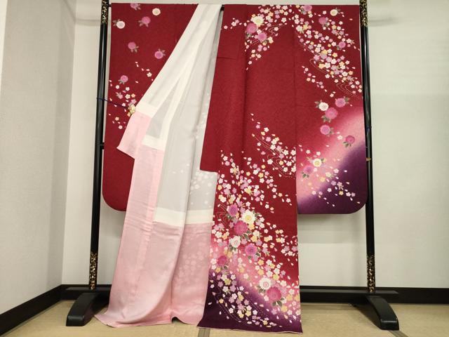 平和屋着物●豪華振袖　刺繍　舞桜　暈し染め　金糸　金通し地　ロング丈　正絹　逸品　AABI8879ck