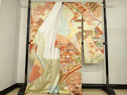 平和屋着物●豪華振袖　駒刺繍　吉祥花文　金彩　正絹　逸品　AABI8880ck