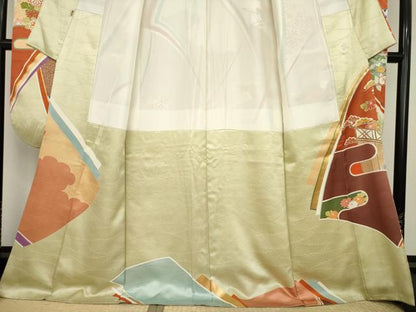 平和屋着物●豪華振袖　駒刺繍　吉祥花文　金彩　正絹　逸品　AABI8880ck