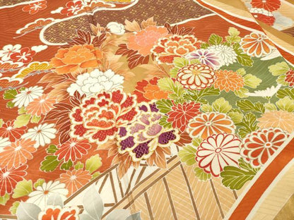 平和屋着物●豪華振袖　駒刺繍　吉祥花文　金彩　正絹　逸品　AABI8880ck