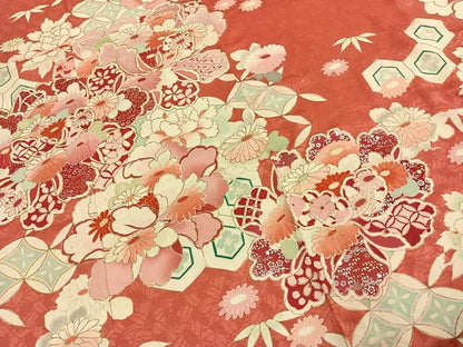平和屋着物●セミアンティーク　振袖　駒刺繍　草花文　金銀彩　三越扱い　正絹　逸品　AABI8884fy