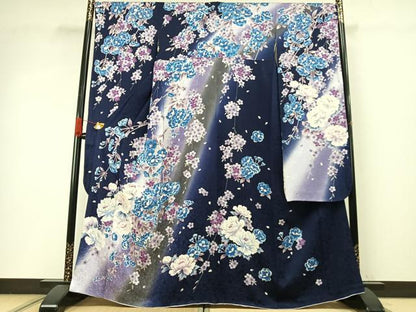 平和屋着物●豪華振袖　刺繍　草花文　暈し染め　銀糸　正絹　逸品　AABI8897fy