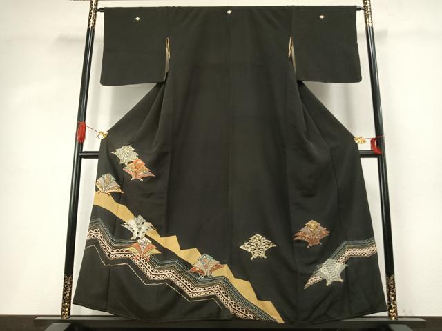 平和屋着物●豪華黒留袖　刺繍　吉祥文　金糸　金彩　正絹　逸品　AABI8900fy