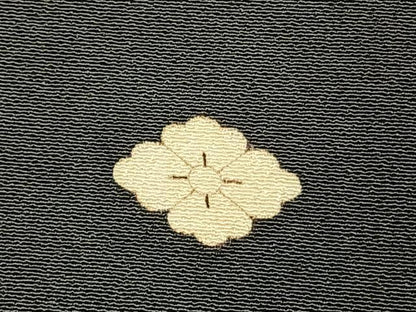 平和屋着物●豪華黒留袖　刺繍　吉祥文　金糸　金彩　正絹　逸品　AABI8900fy