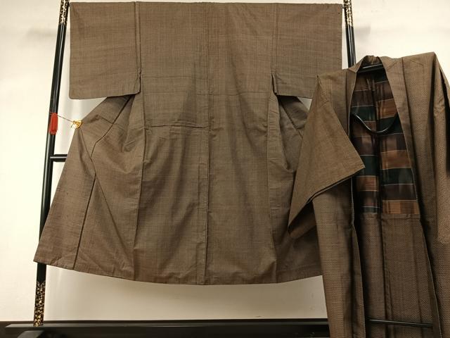 平和屋着物●男性　紬　アンサンブル　幾何学文様　正絹　逸品　AABI8904fy