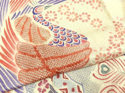 平和屋着物●名門 藤娘きぬたや・総絞り 振袖 孔雀花文 正絹 逸品 AABI8936fy