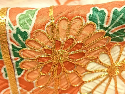 平和屋着物●豪華振袖 駒刺繍 貝桶花文 金彩 正絹 逸品 AABI8937fy