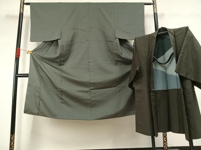 平和屋着物●男性　お召　アンサンブル　着物：青鈍色　羽織：岩井茶色　高島屋扱い　正絹　逸品　AABI8960fy