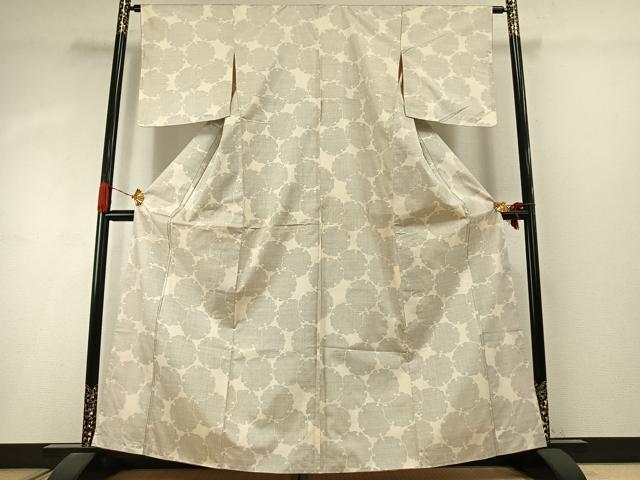 平和屋着物●本場大島紬 白大島 カタス9マルキ 雪輪文 正絹 逸品 AABI8961fy