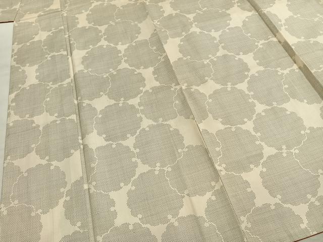 平和屋着物●本場大島紬 白大島 カタス9マルキ 雪輪文 正絹 逸品 AABI8961fy