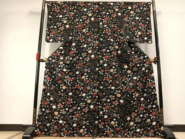 平和屋着物●上質な小紋 絞り 草花文 黒地 金彩 ゑり善扱い 正絹 逸品 AABI8969fy