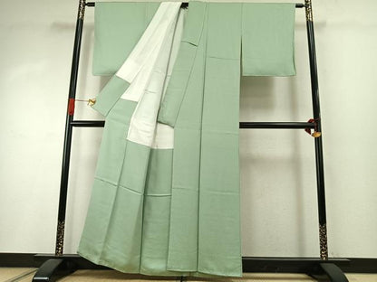 平和屋着物●上質な色無地　霞地紋　裏葉柳色　正絹　逸品　未使用　AABI8989fy