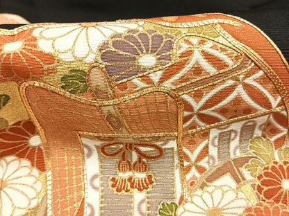平和屋着物●創業460年・千總　黒留袖　駒刺繍　御所車花鳥文　金彩　正絹　逸品　AABI9027fy