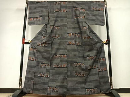 平和屋着物●本場大島紬　カタス9マルキ　横段風景文　正絹　逸品　AABI9051fy