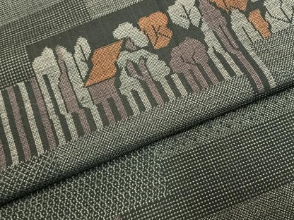 平和屋着物●本場大島紬　カタス9マルキ　横段風景文　正絹　逸品　AABI9051fy