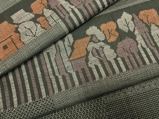 平和屋着物●本場大島紬　カタス9マルキ　横段風景文　正絹　逸品　AABI9051fy