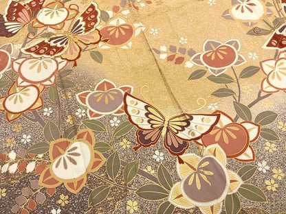平和屋着物●豪華振袖　駒刺繍　花蝶文　暈し染め　金彩　正絹　逸品　AABI9054fy