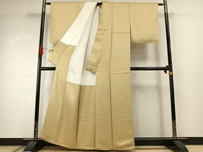 平和屋着物●上質な色無地　作家物　草花地紋　砥粉色　正絹　逸品　未使用　AABI9105fy