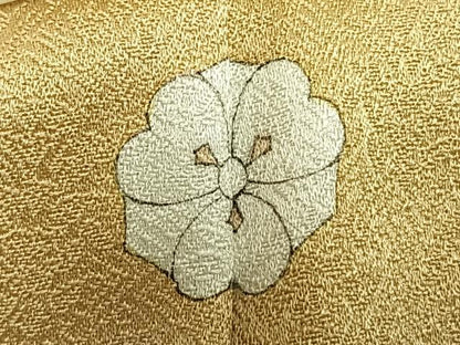 平和屋着物●上質な色無地　作家物　草花地紋　砥粉色　正絹　逸品　未使用　AABI9105fy
